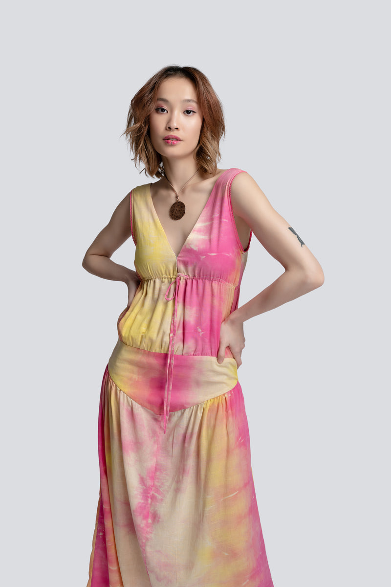 Olga Drawstring Maxi Dress in Tie Dye (Full Skirt)